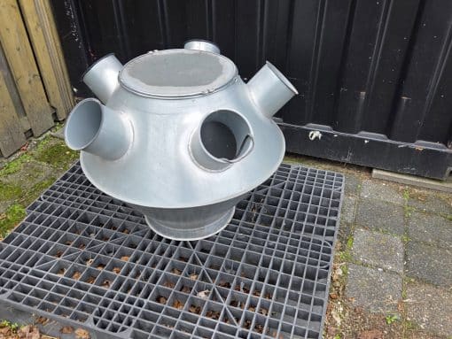 Centraal aansluitstuk 1x Ø350 mm naar 5x Ø150 mm