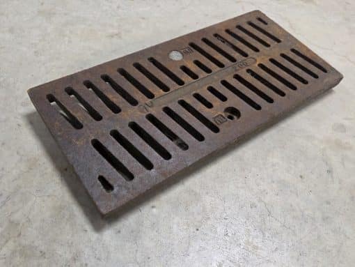 Gietijzeren Afvoerrooster D400 – 495x235x24 mm, Zware Uitvoering